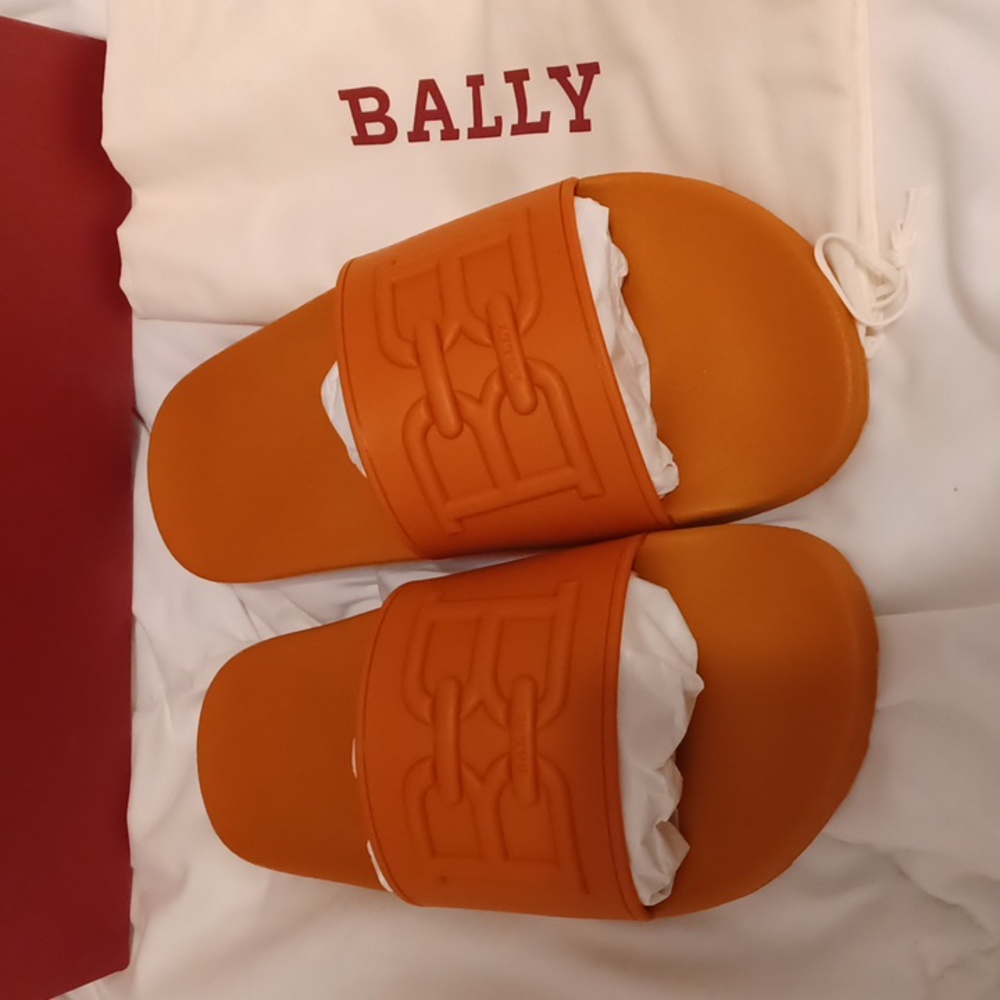 NEW! Men's BALLY "Scotty" rubber slides!